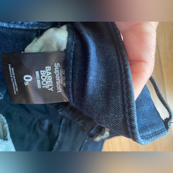 Express Barely Boot - Picture 3 of 3